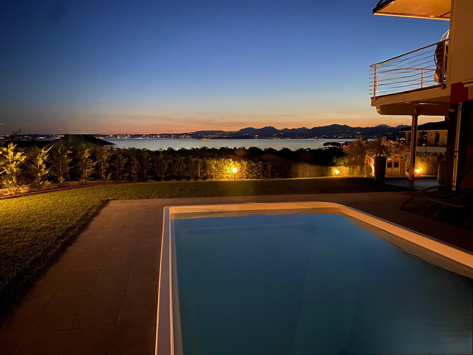 Lhv Garda Lake - Private Pool And Spa Bardolino Exteriör bild